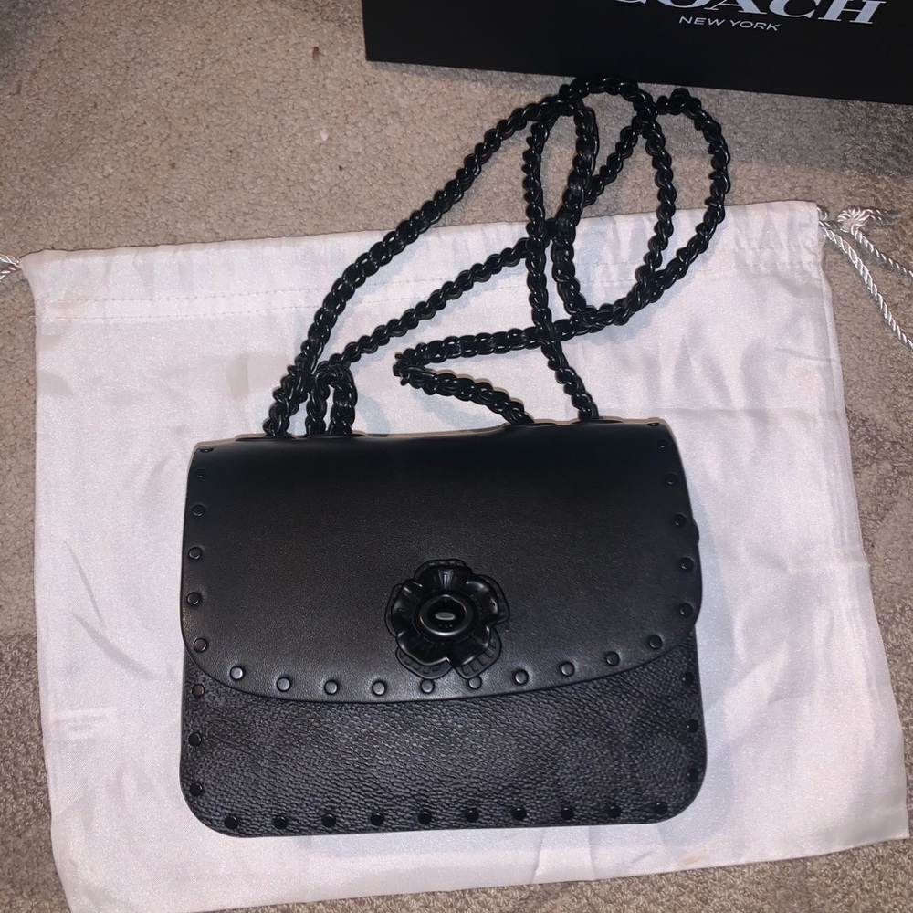 Coach Madison Shoulder Bag